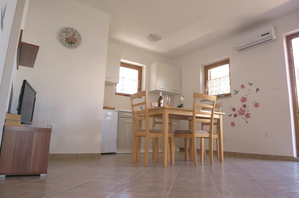 Croatian Home Apartments Zadar Exterior photo